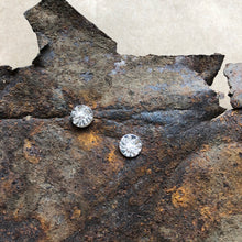 Load image into Gallery viewer, Sweet Cicely Flower Studs | Silver