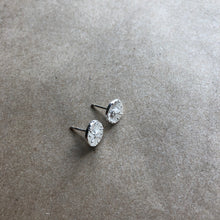 Load image into Gallery viewer, Sweet Cicely Flower Studs | Silver