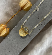 Load image into Gallery viewer, Dìon Necklace | Labradorite & Gold