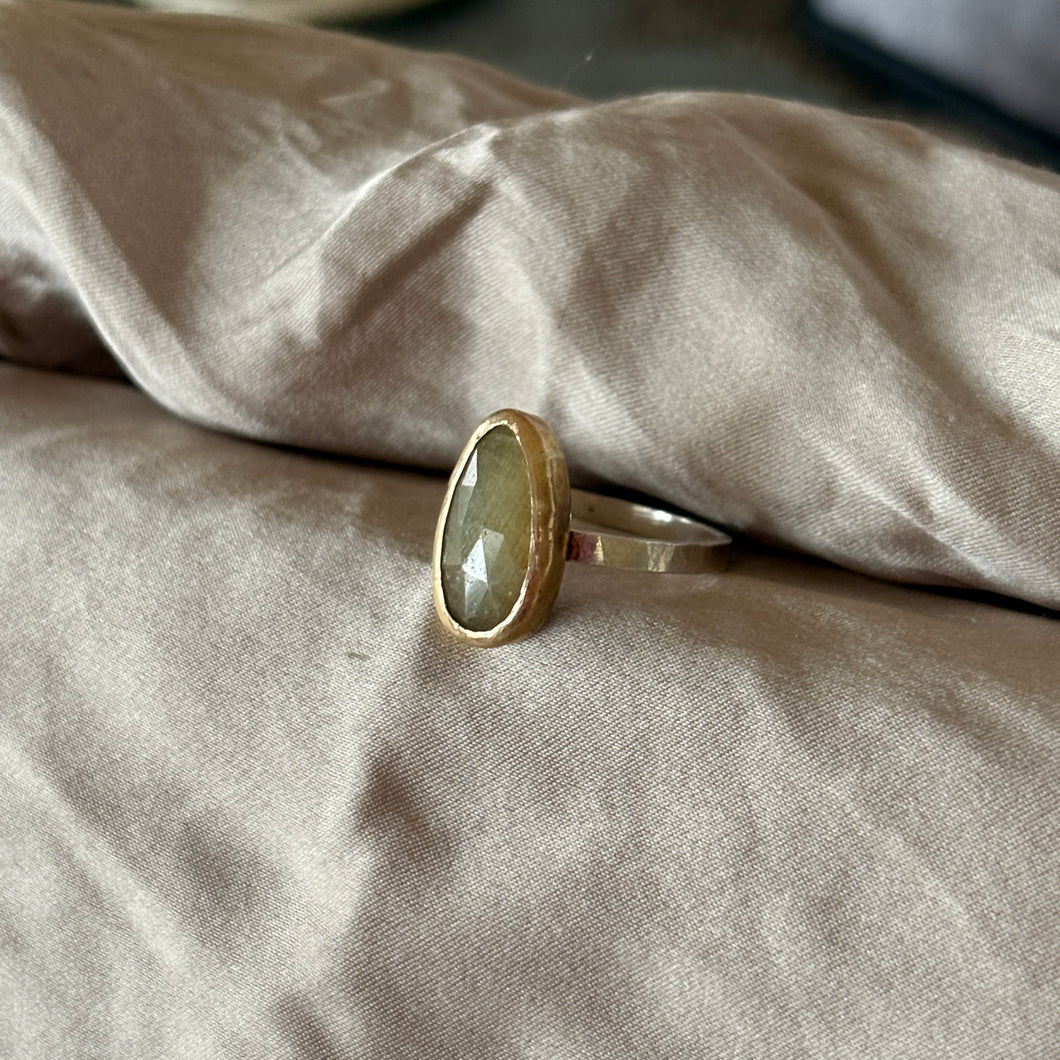 Yellow Sapphire | MIxed Metal | size 7