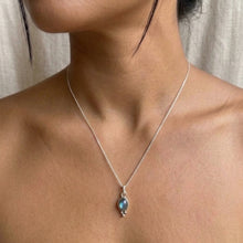 Load image into Gallery viewer, Lūma Necklace | Labradorite &amp; Silver