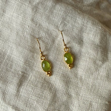 Load image into Gallery viewer, Lūma Earrings | Peridot &amp; Gold