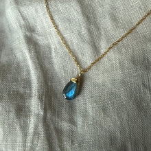 Load image into Gallery viewer, Ava Necklace | Labradorite