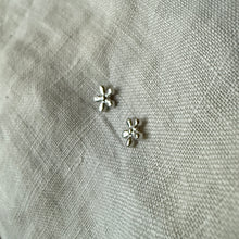 Load image into Gallery viewer, Bloom Studs | Silver
