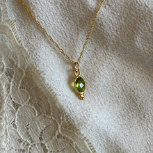Load image into Gallery viewer, Lūma Necklace | Peridot &amp; Gold
