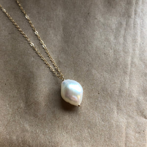 Baroque Pearl Necklace | Gold