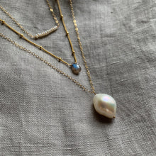 Load image into Gallery viewer, Baroque Pearl Necklace | Gold