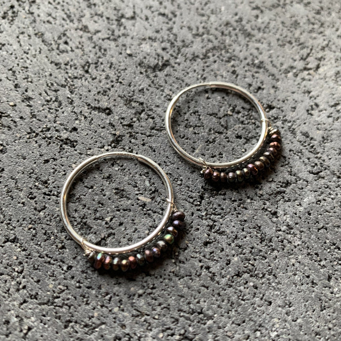 Lustre Hoops | Black Pearl & Silver