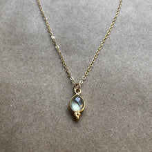Load image into Gallery viewer, Rise Necklace | Prehnite &amp; Gold