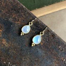 Load image into Gallery viewer, Rise Earrings | Moonstone &amp; Gold