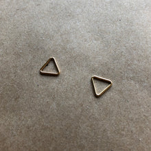 Load image into Gallery viewer, Triangle Studs | Gold