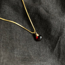 Load image into Gallery viewer, Ava Necklace | Garnet
