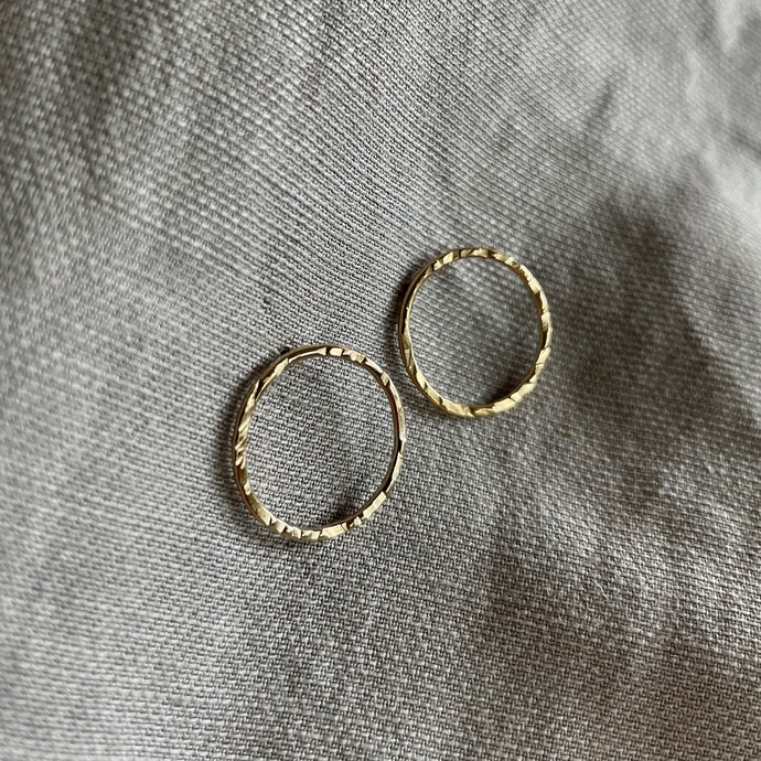 Textured New Moon Studs | Gold
