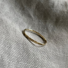 Load image into Gallery viewer, Ripple Ring | Gold