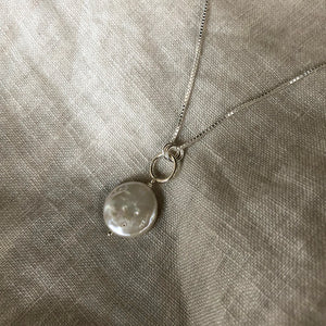 Mina Necklace | Pearl & Silver