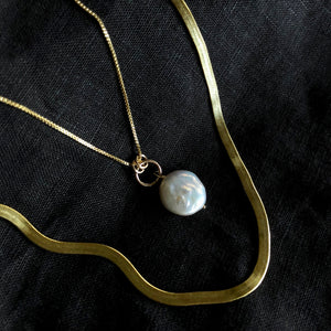 Mina Necklace | Pearl & Gold