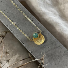 Load image into Gallery viewer, Dìon Necklace | Emerland &amp; Gold
